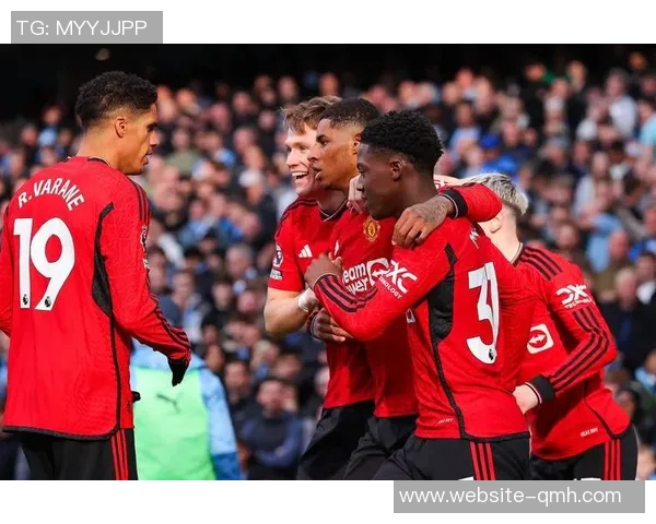 曼联与热刺激战正酣谁能在英超赛场上笑到最后